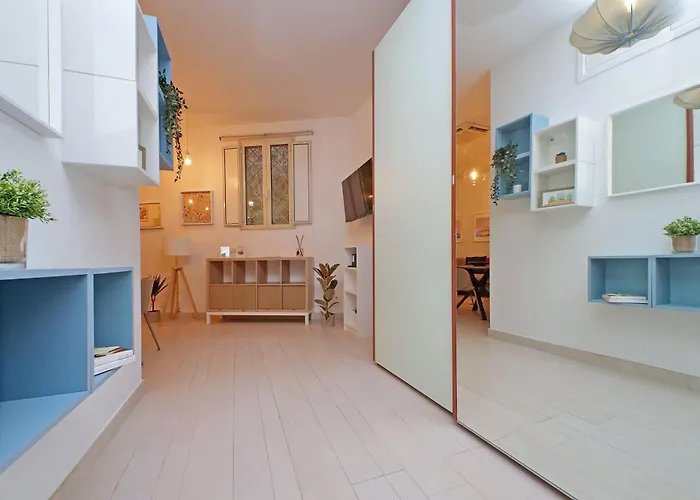 La Corte Di San Paolo By Domusdimore Apartment